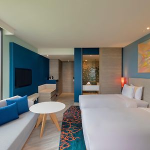 2 Single Standard Ocean View High Floor